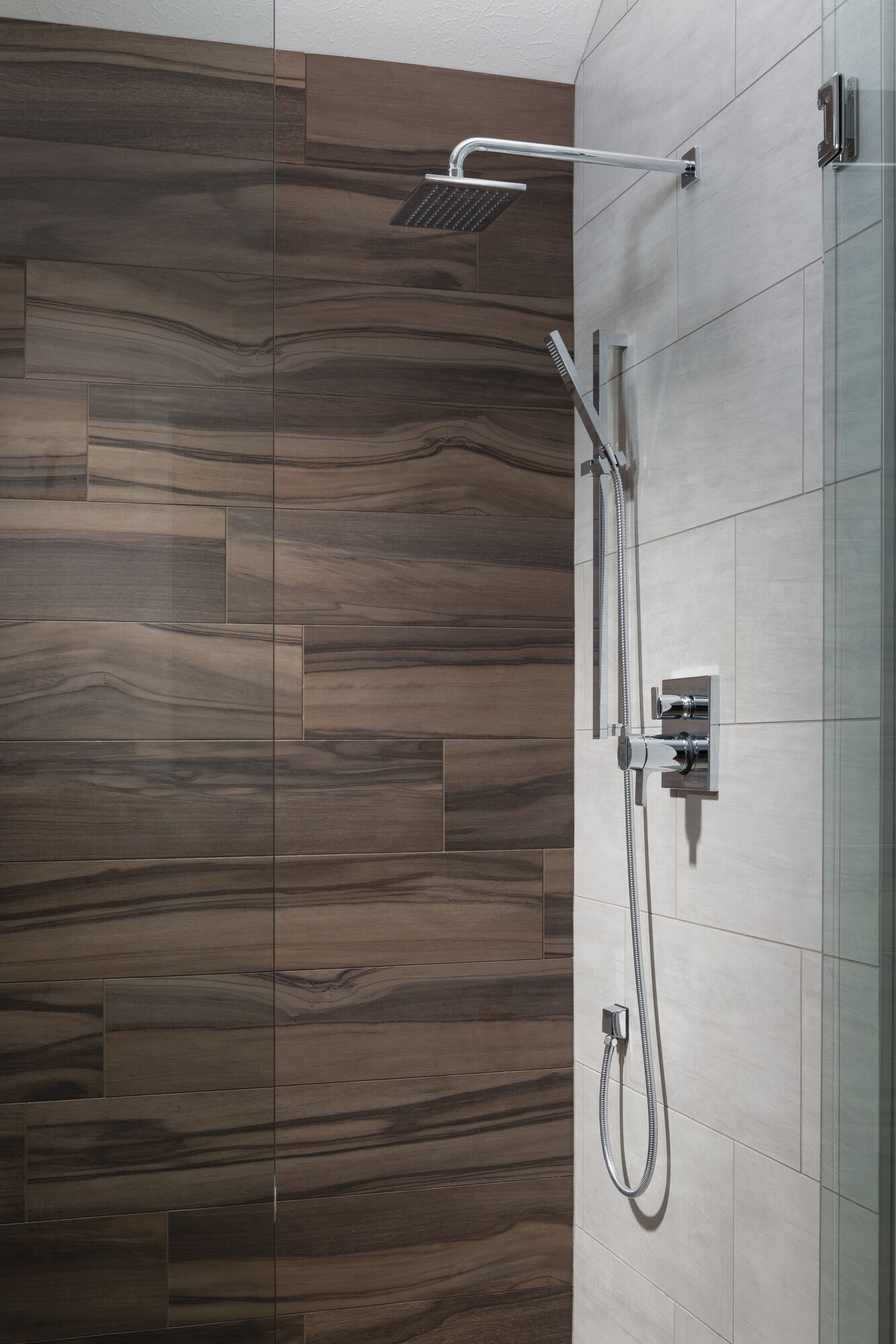 RP62955RB Душевая лейка Raincan с одинарной настройкой Delta Faucet Universal Showering Венецианская бронза  - Вид №2