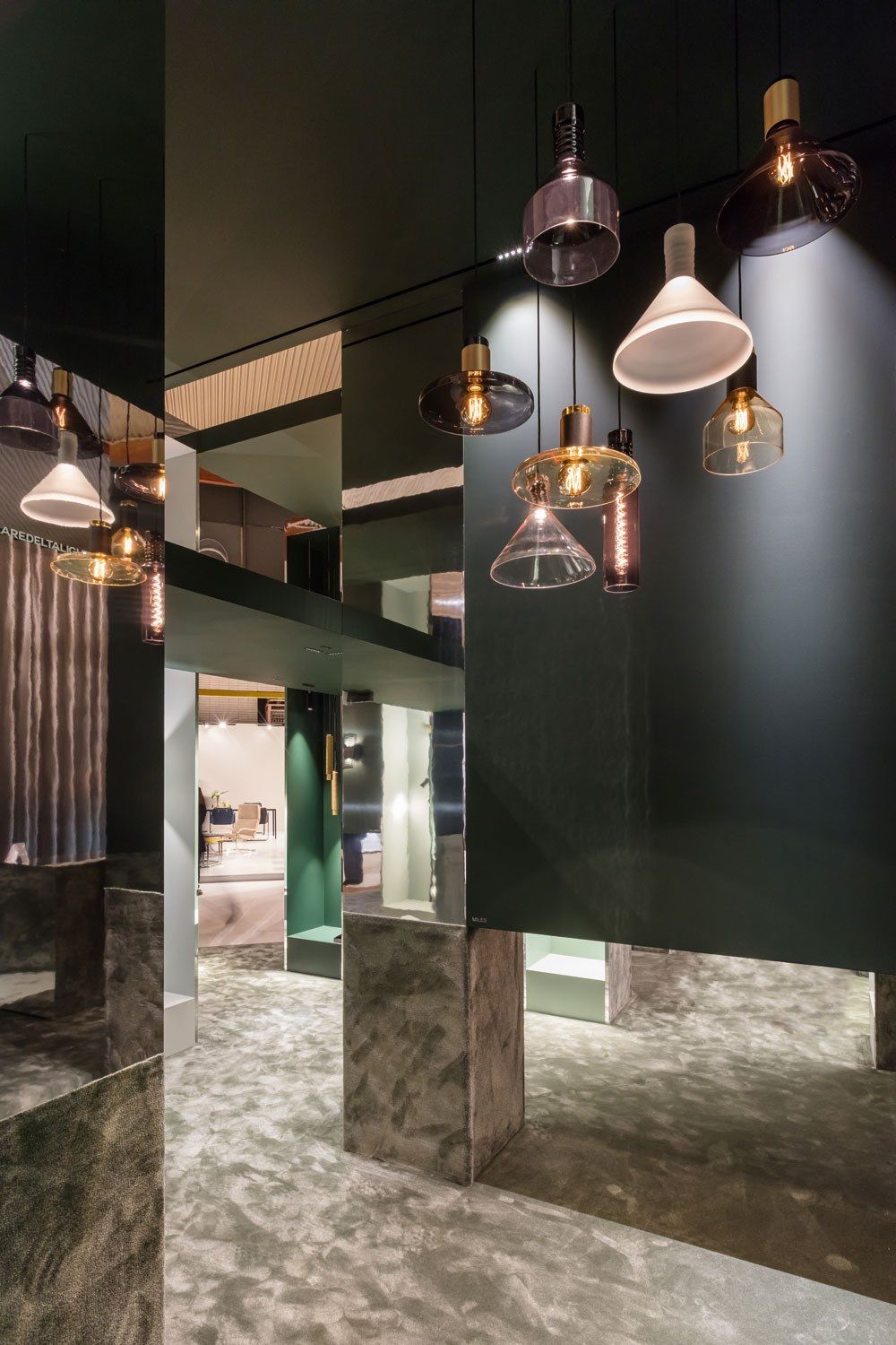 Стеклянный светодиодный подвесной светильник Deltalight MILES E27 ARCH-00033863 - Вид №2