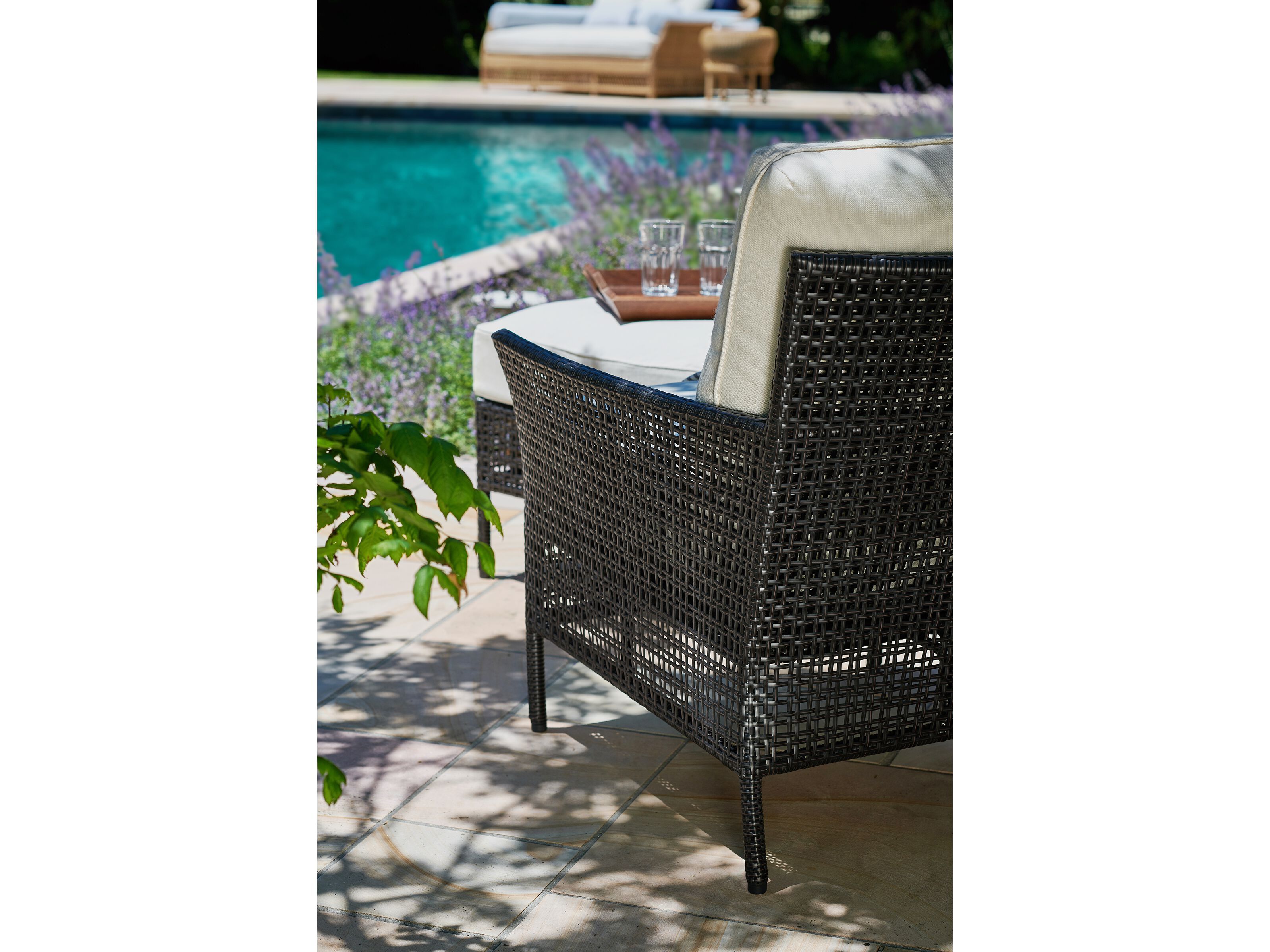 Садовое кресло из смолы с подлокотниками Walters Хавьер ARCH-00066325 - Вид №4