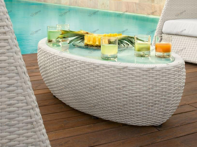 Roberti Низкий овальный садовый стол из алюминия и стекла Igloo sun-id-1485538