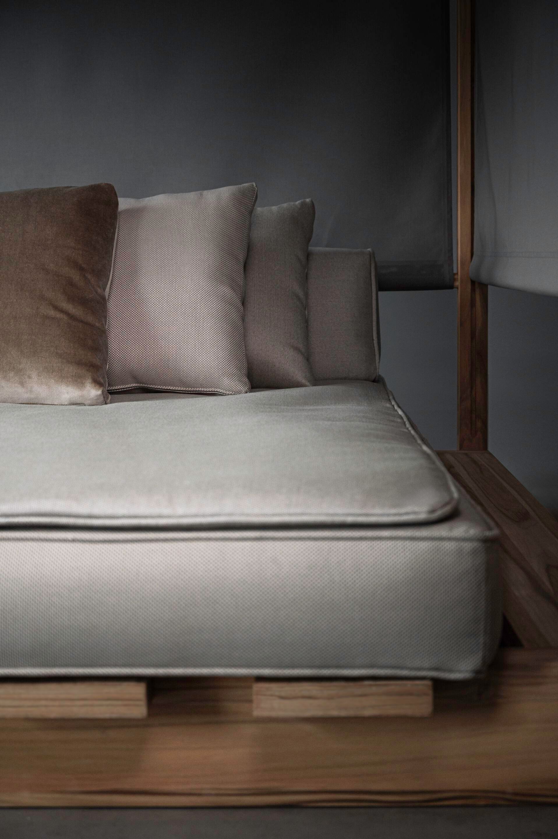 Садовая кровать из тикового дерева с балдахином Piet Boon Raf ARCH-00122368 - Вид №1