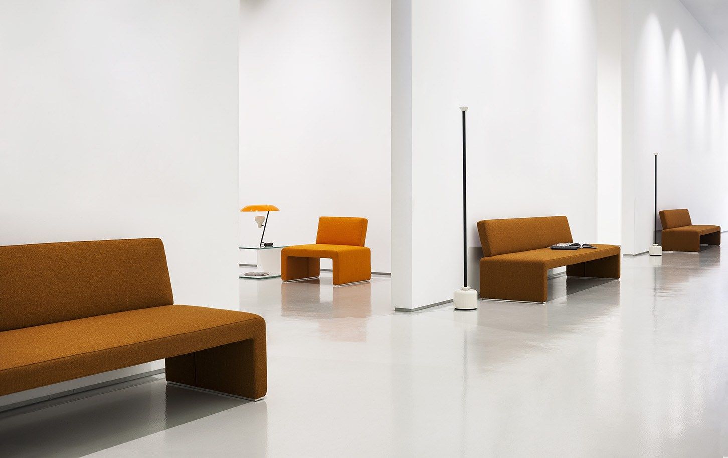 Тканевое кресло Tacchini Labanca ARCH-00064358 - Вид №3