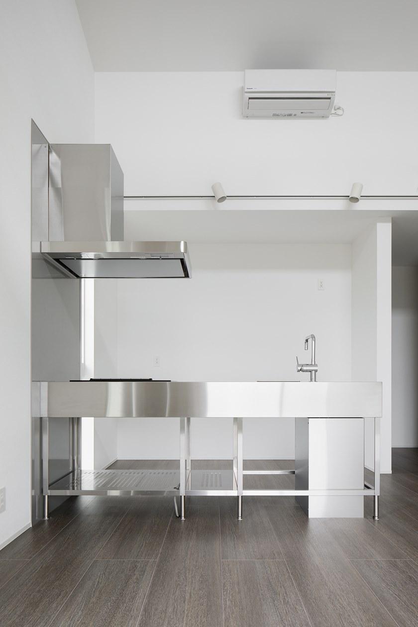 sanwacompany Кухня из нержавеющей стали с островом без ручек sun-id-1404466 - Вид №8