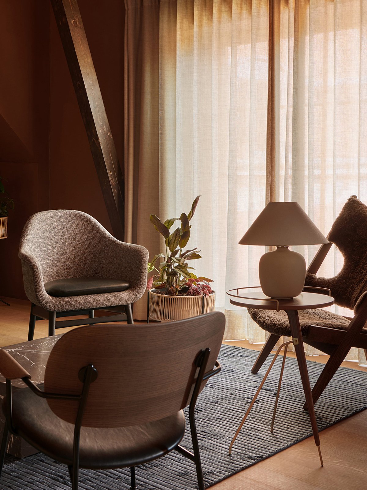 1280659 MENU Настольная лампа Torso, 37 37  - Вид №1