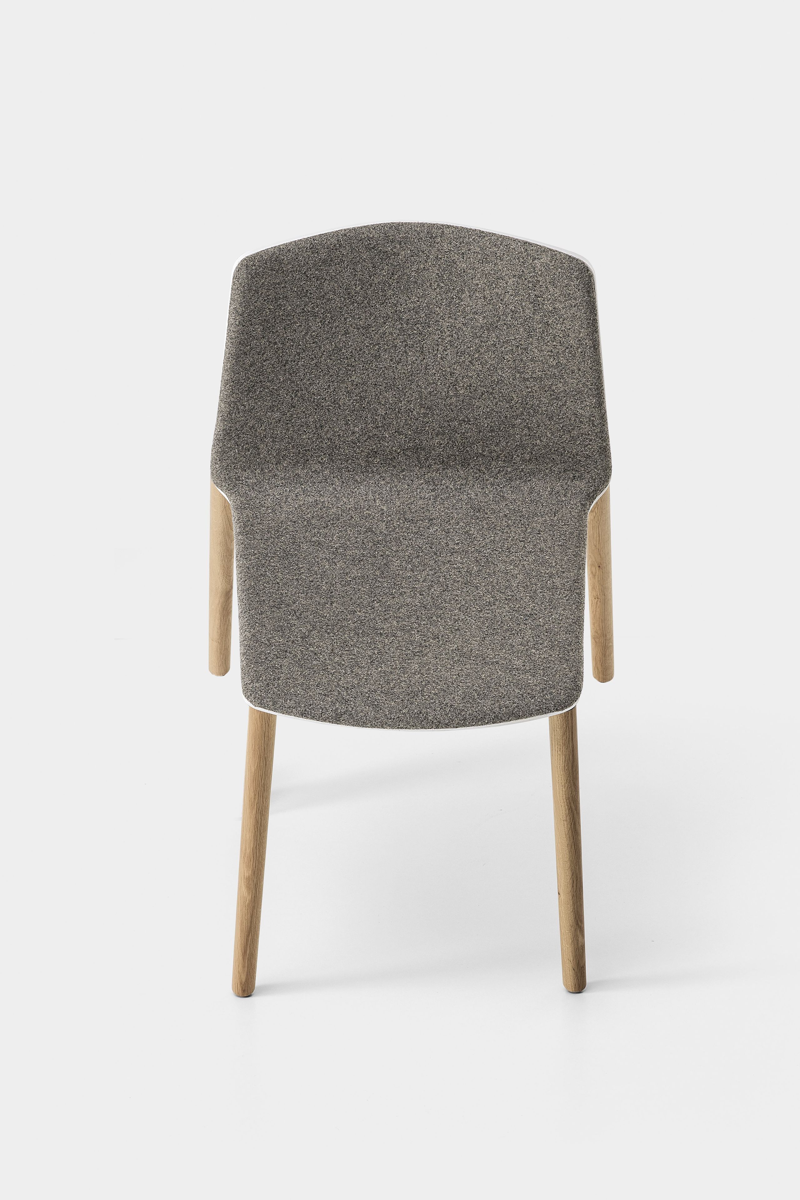 Мягкий штабелируемый стул Kristalia рама ARCH-00146637 - Вид №1