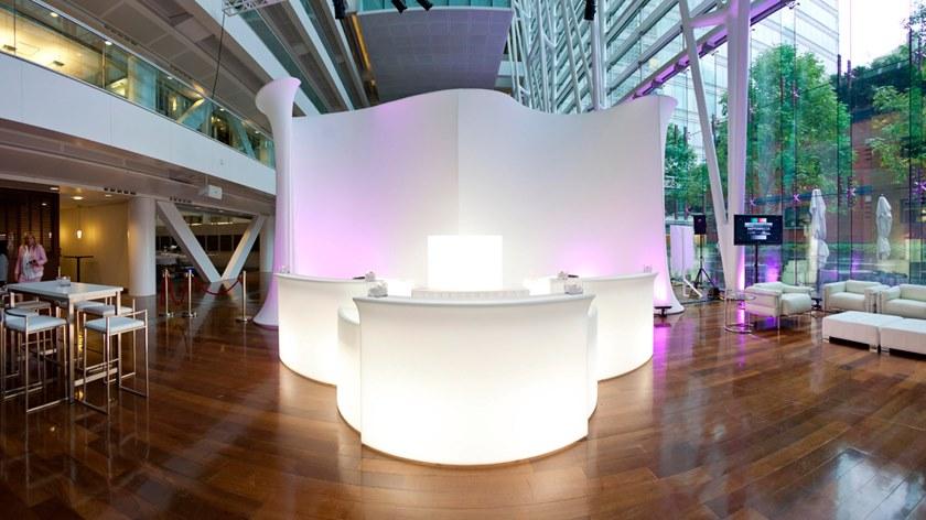 SLIDE Барная стойка с подсветкой из полиэтилена для улицы sun-id-1355350 - Вид №7