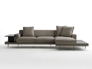 Тканевый диван с полуостровом