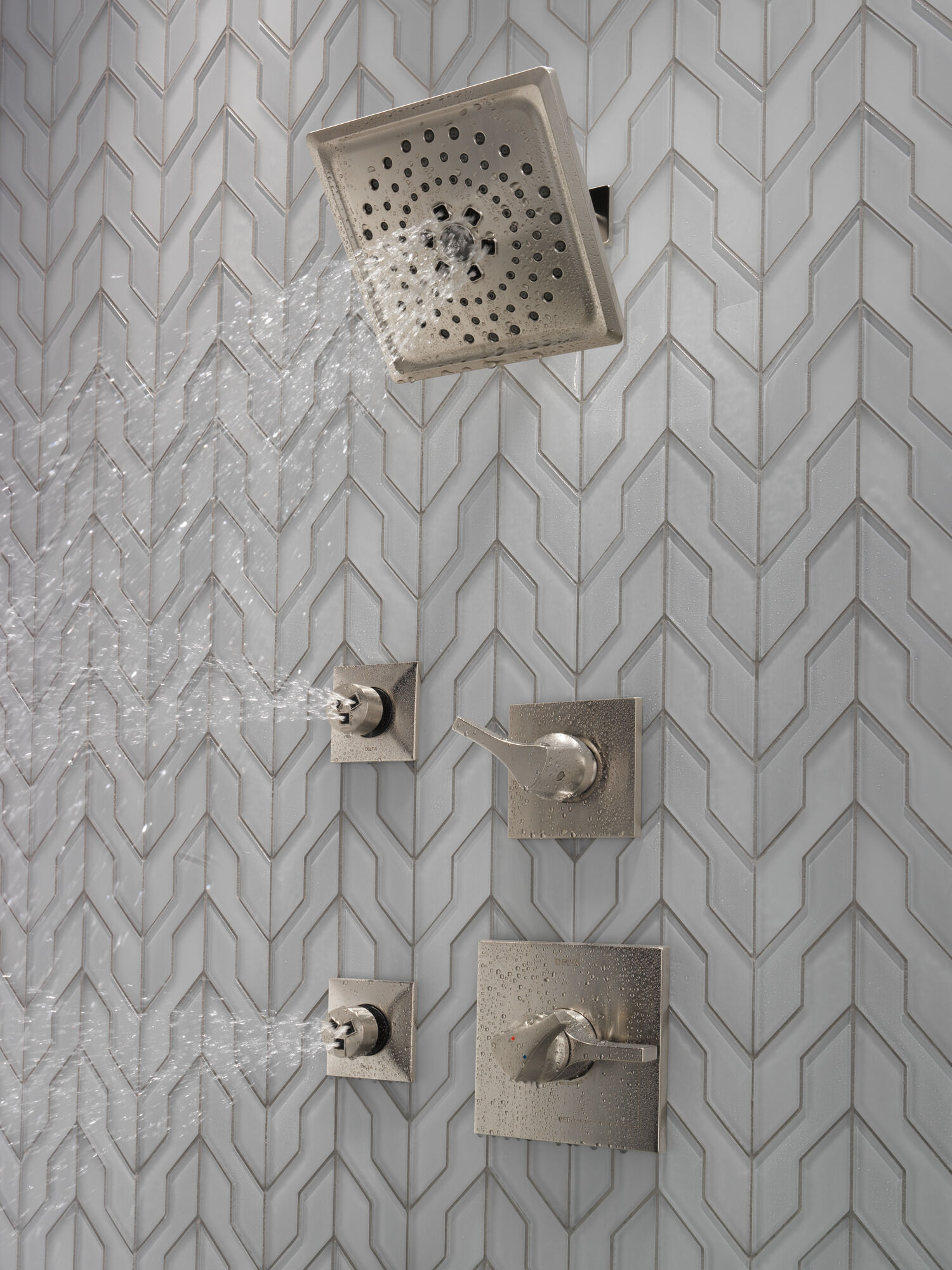 HydraChoice® Body Spray - H2Okinetic® Успокаивающая насадка-спрей Delta Faucet SH5003-SS - Вид №41