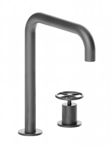 P107W  Смеситель для раковины на 2 отверстиявылет 18,2 см ручка ограничитель потока воды до 5 л/мин при 3 бар без донного клапана подводка Fantini Rubinetti FONTANE BIANCHE