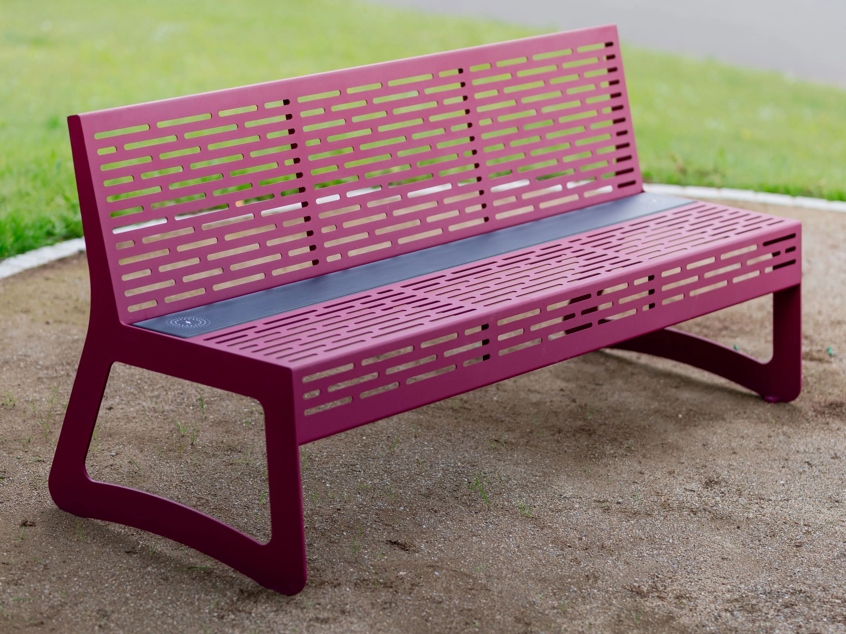 Скамья из нержавеющей стали со встроенным освещением BENKERT BANKE Chalidor ARCH-00137025