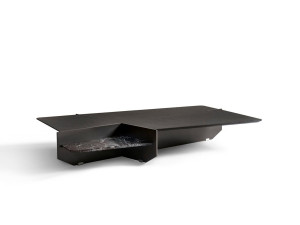 Деревянный низкий прямоугольный журнальный столик