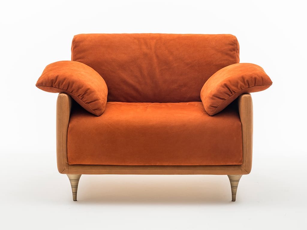 Кресло из нубука с подлокотниками OAK Милан ARCH-00061995