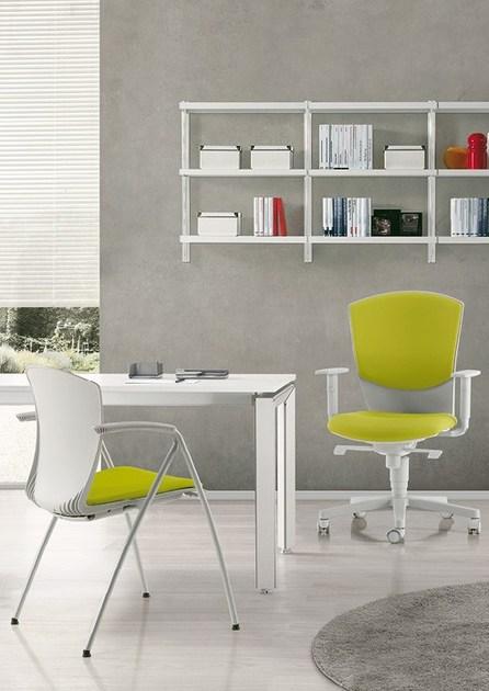 Sesta Поворотный офисный стул с подлокотниками Calibra light Cy-136 - Вид №2