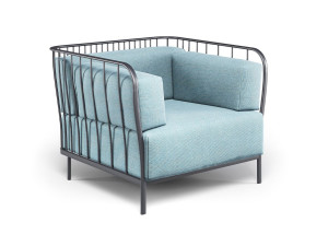 Тканевое садовое кресло с подлокотниками