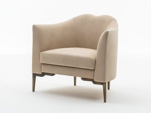 Тканевое кресло с подлокотниками