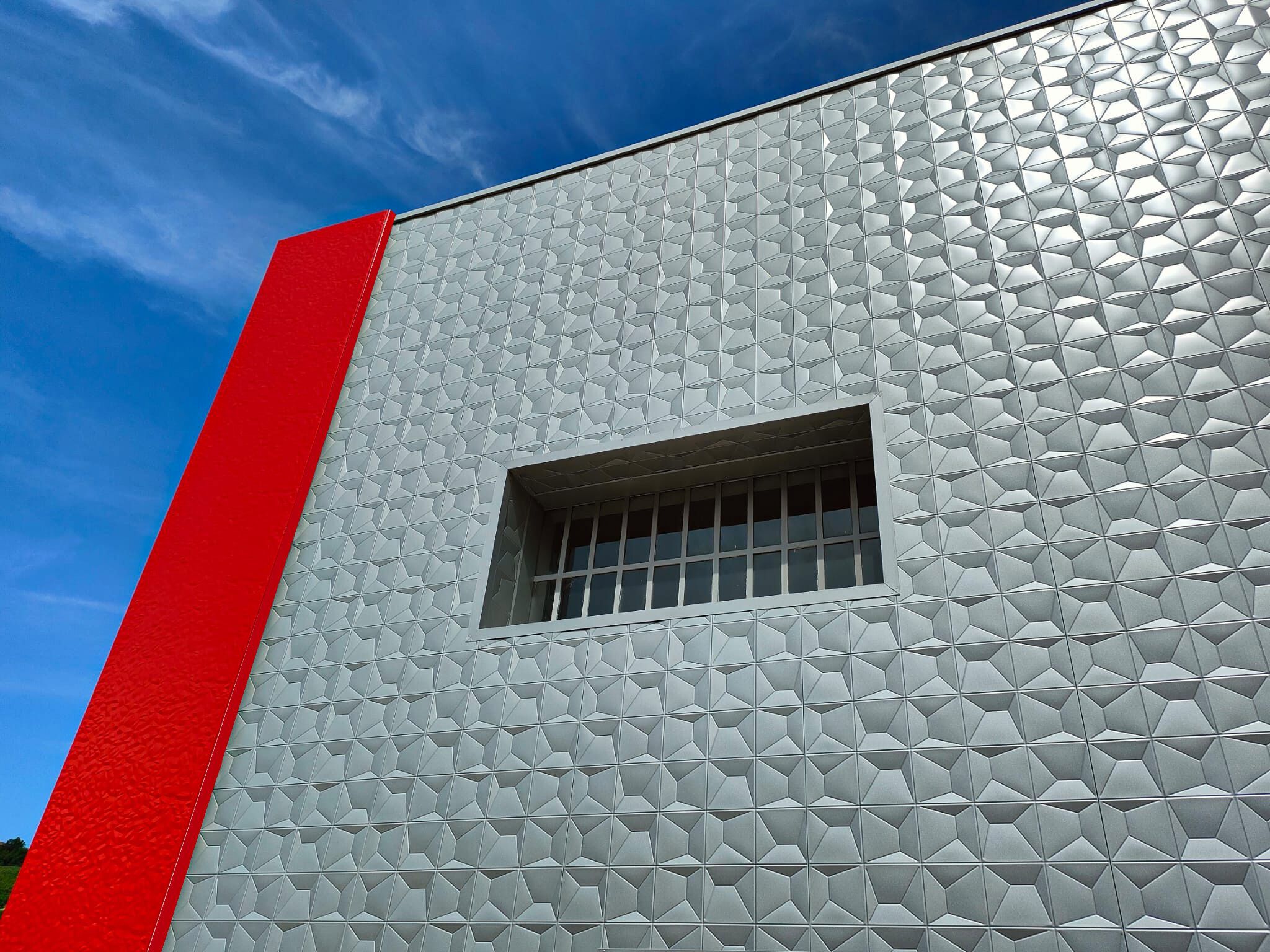 Изолированная металлическая панель для фасада ELCOM SYSTEM ТЕРМОПАРЕТЫ® ARCH-00147678 - Вид №3