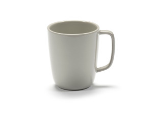 Фарфоровая чайная чашка