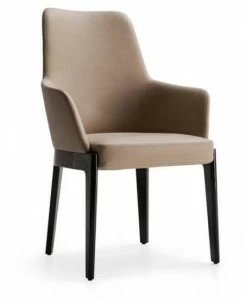 Molteni & C. Мягкое кожаное кресло Chelsea