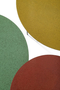 Застекленный садовый столик из лавового камня