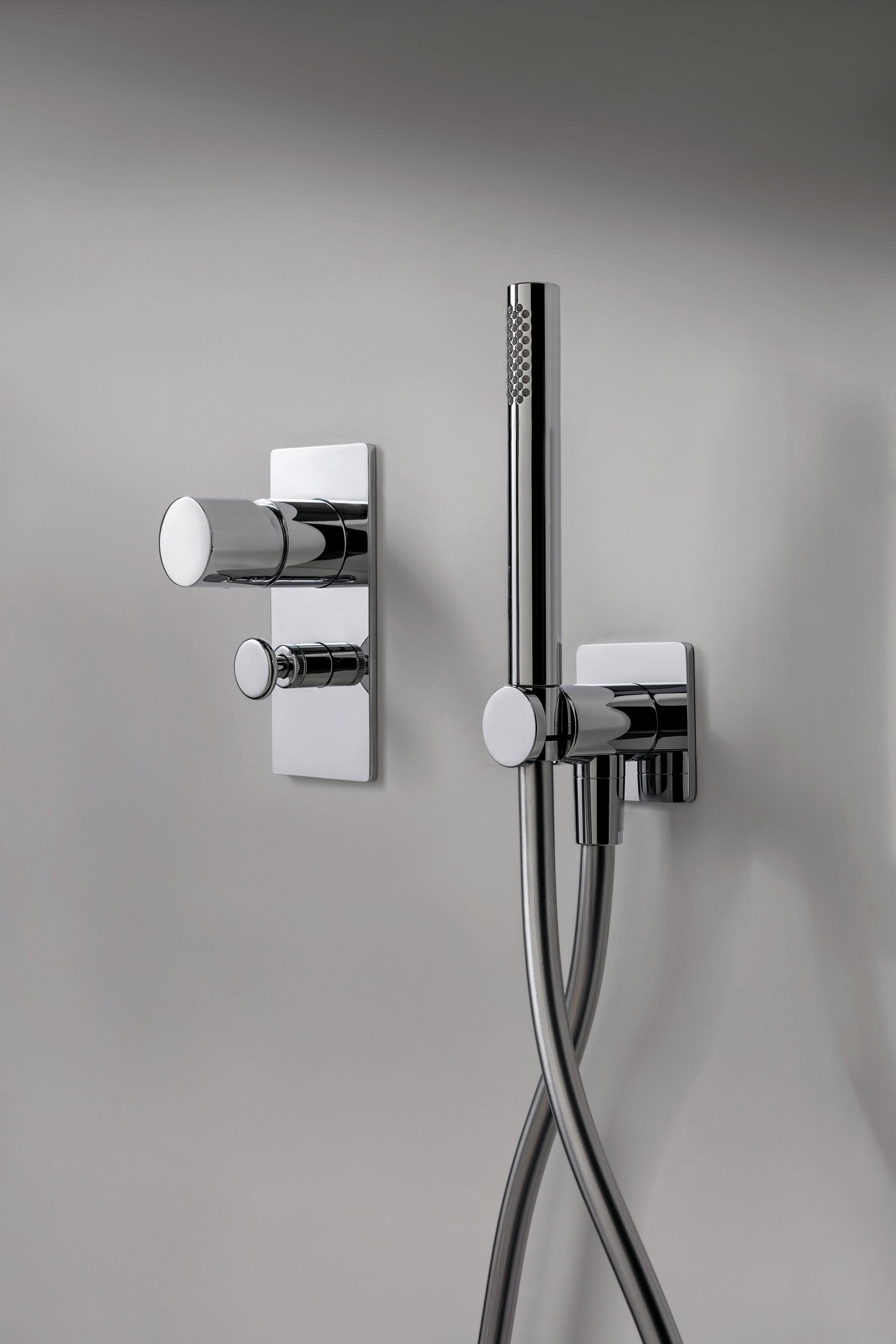 Смеситель для душа с ручным душем Zazzeri Trend X-One ARCH-00123922 - Вид №1