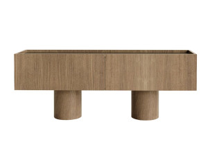 Деревянный шкаф с распашными дверями