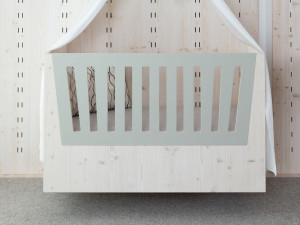 Деревянный диван / кровать