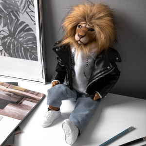 76135 Коллекционная кукла Лев Рокки BOGACHO