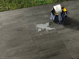 Atlas Concorde Наружный пол из керамогранита с имитацией дерева Axi