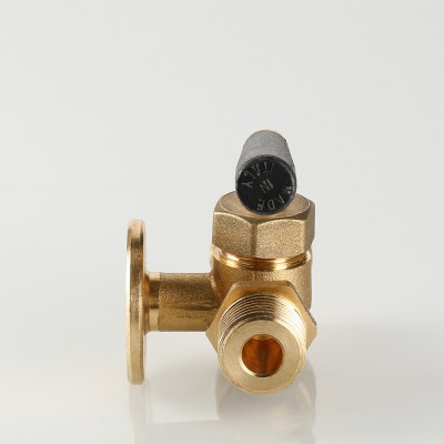 VT.1808.RG.04 Кран для манометра трехходовой с фланцем Valtec 1/2"  - Вид №2