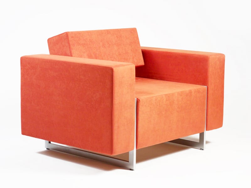 Кресло с подлокотниками Inno коробка ARCH-00033683