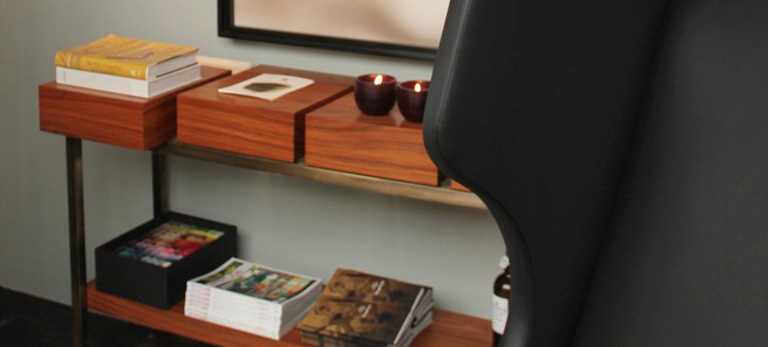 002966 Консоль Cassis Brabbu 