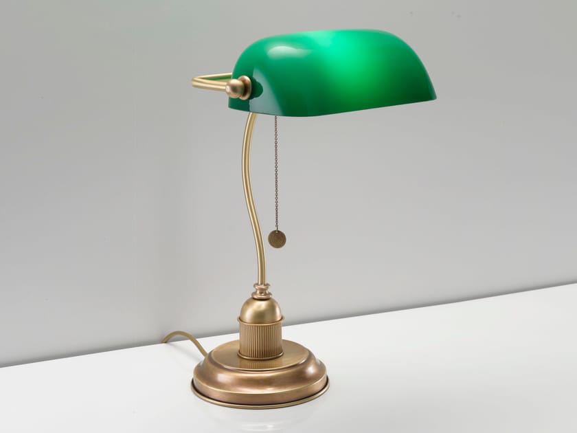 Светодиодная латунная настольная лампа со стеклянным абажуром Cremasco Illuminazione Венецианская традиция ARCH-00108959