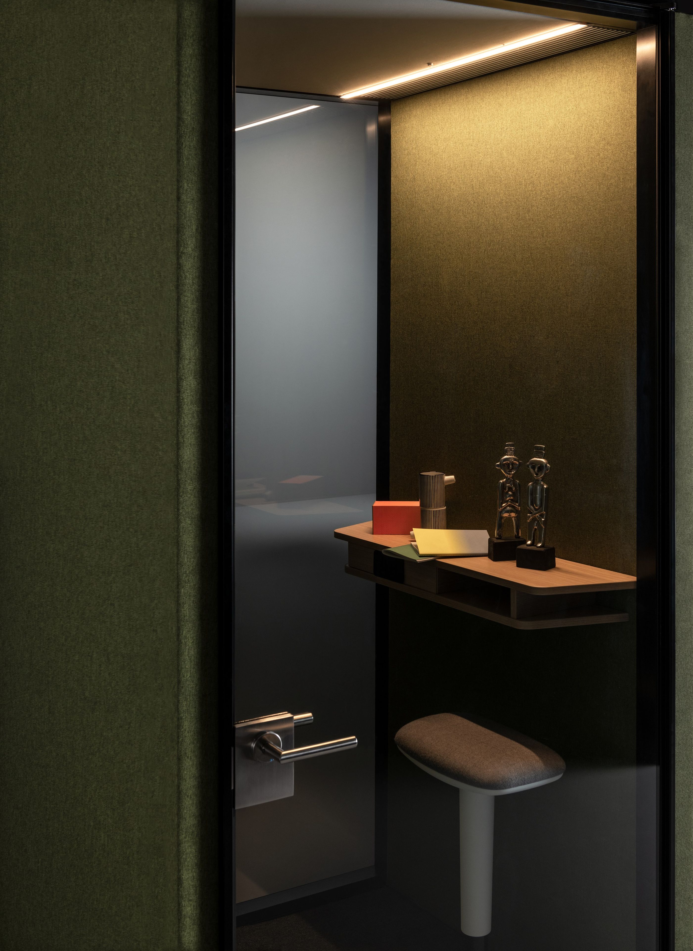 Одноместный акустическая офисная кабина ESTEL GROUP Collaborative Room ARCH-00130557 - Вид №4