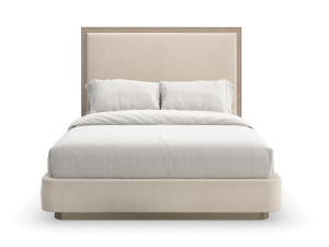 Двуспальная кровать из ткани с высоким изголовьем