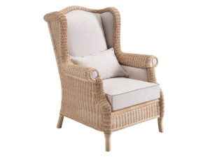 Кресло с подлокотниками