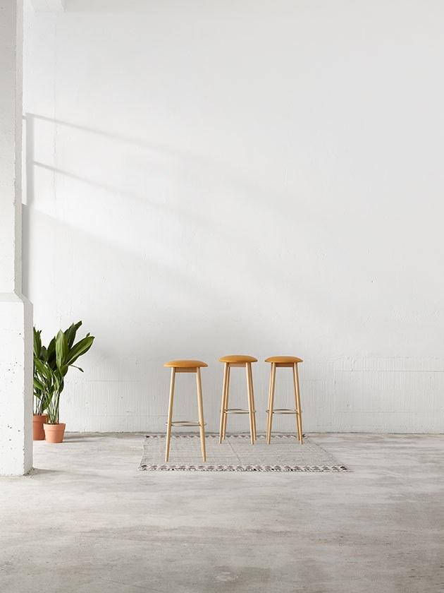 ONDARRETA Высокий деревянный табурет с подставкой для ног Oto sun-id-1389781 - Вид №11