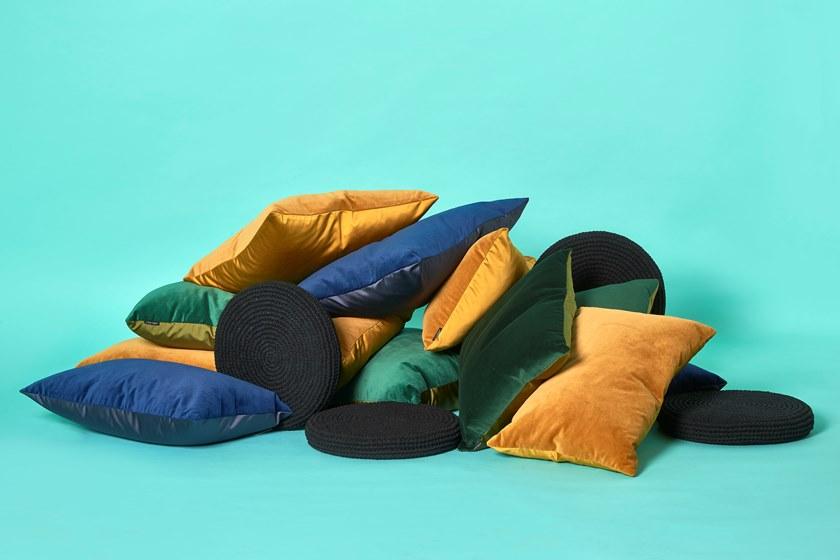 Pols Potten Простая квадратная подушка из бархата  550-060-219  - Вид №4