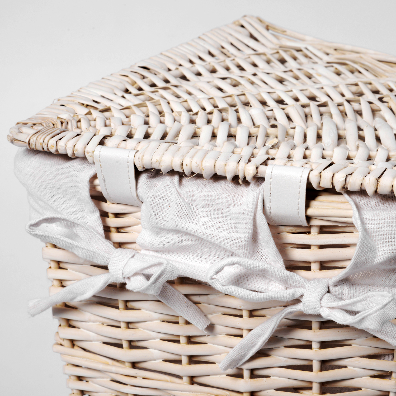 WB-560-L Vils Плетеная корзина для белья с крышкой WasserKRAFT  - Вид №4