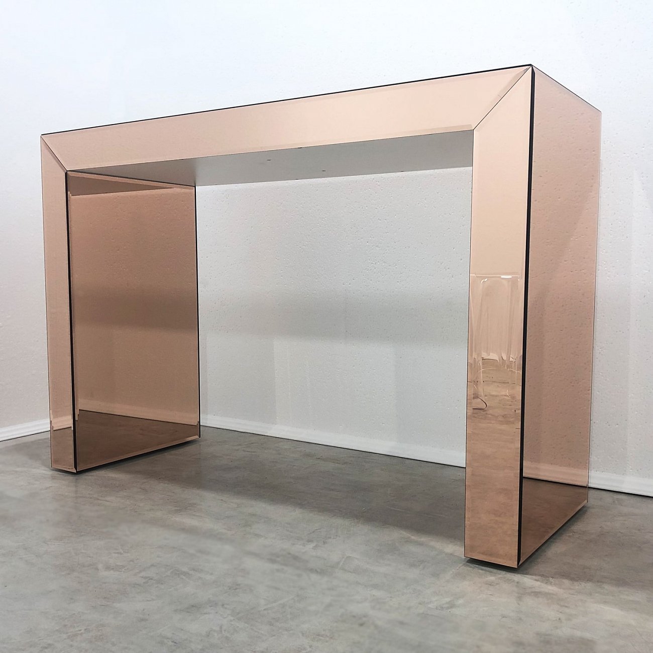 Консоль зеркальная розовая прямоугольная "Дарлинг" GRAUM ДАРЛИНГ 304031 Зеркальный;розовый  - Вид №2