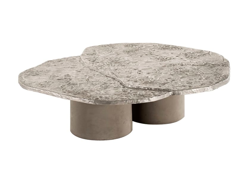 Журнальный столик с алюминиевой столешницей и бетонными ножками Tacchini BRUT ARCH-00099322
