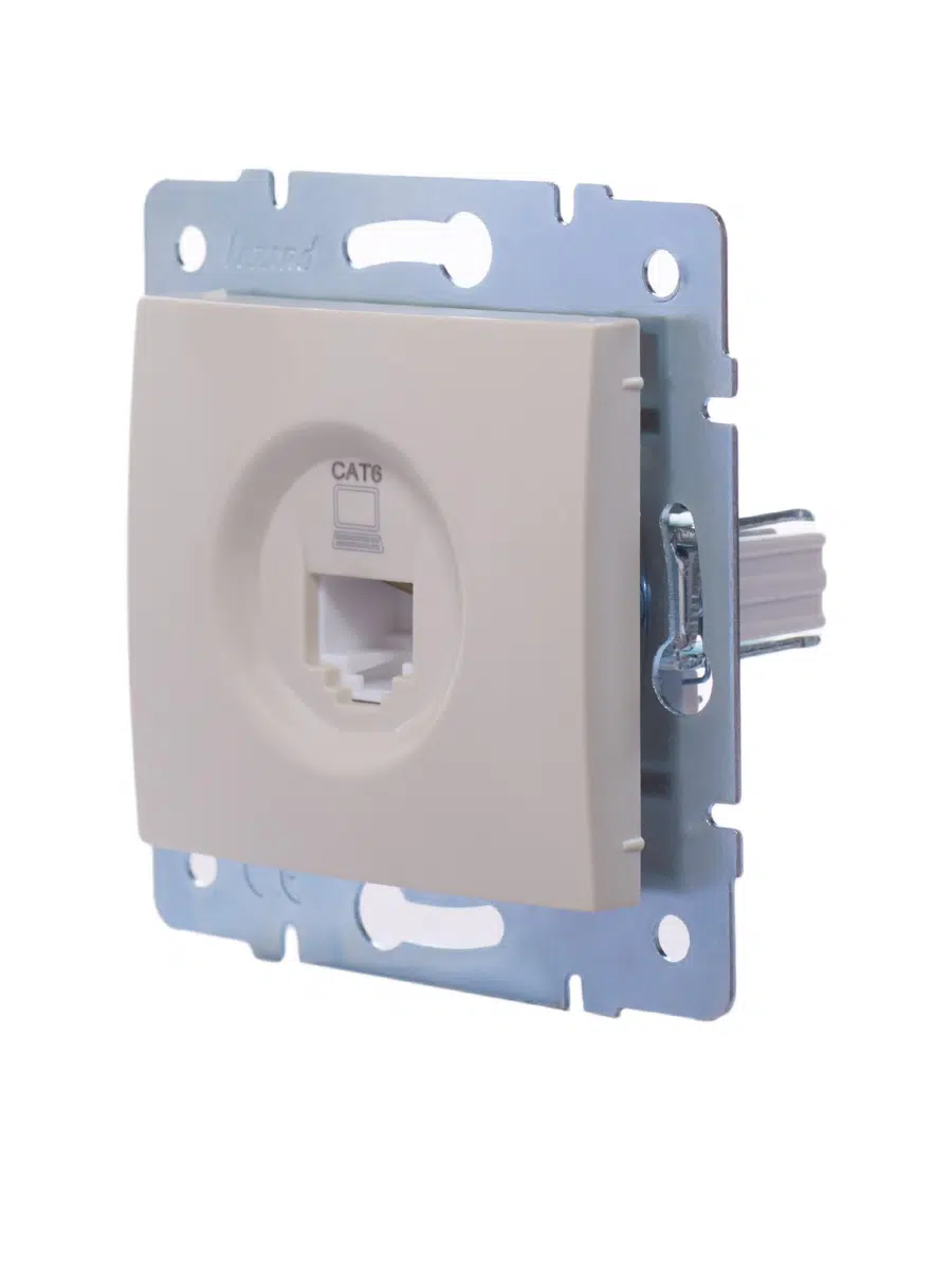 KARINA Розетка компьютерная Cat 6 кремовый LEZARD 707-0388-140 - Вид №3