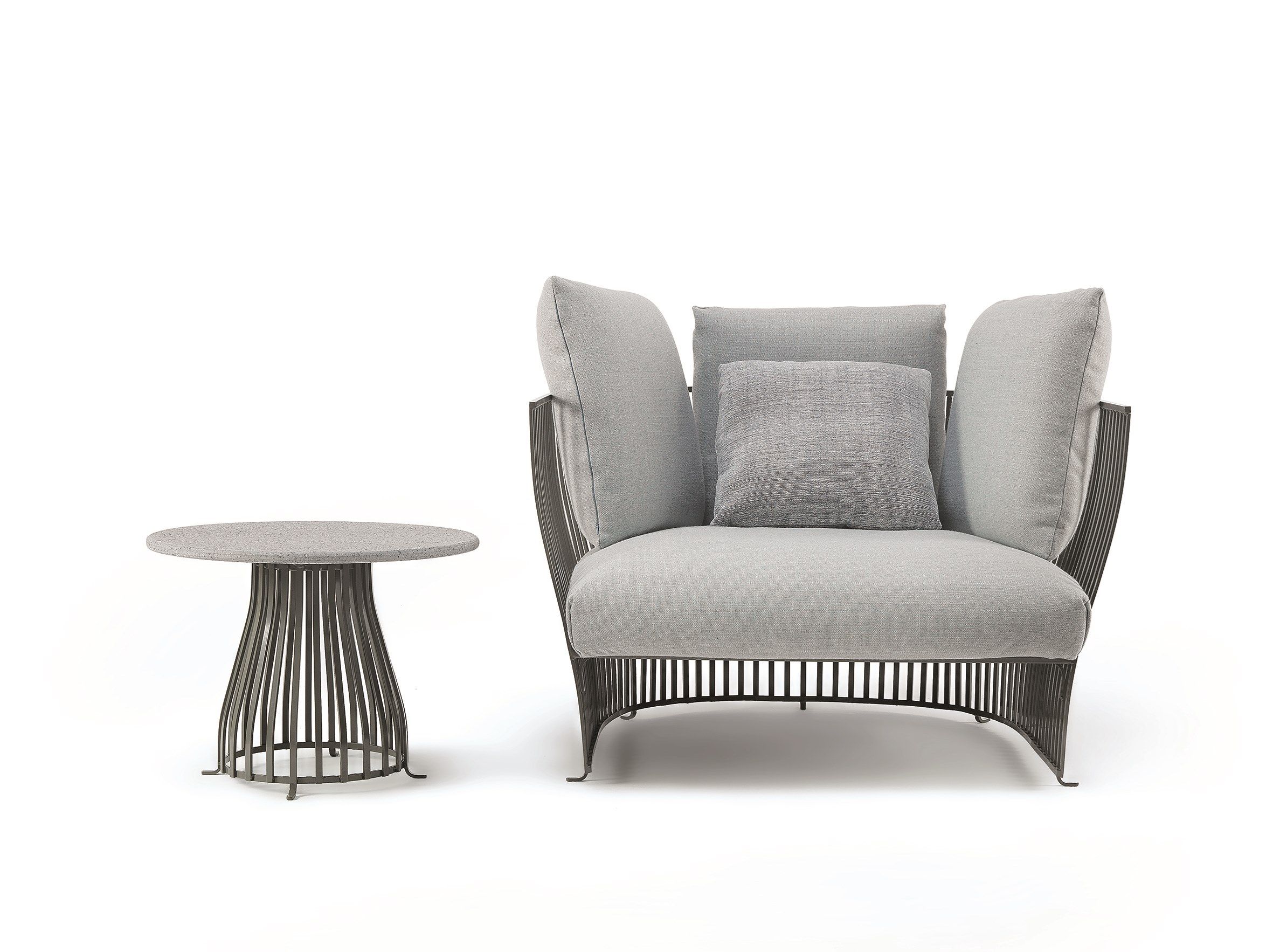 Круглый садовый столик из лавового камня Ethimo Venexia ARCH-00131166 - Вид №8