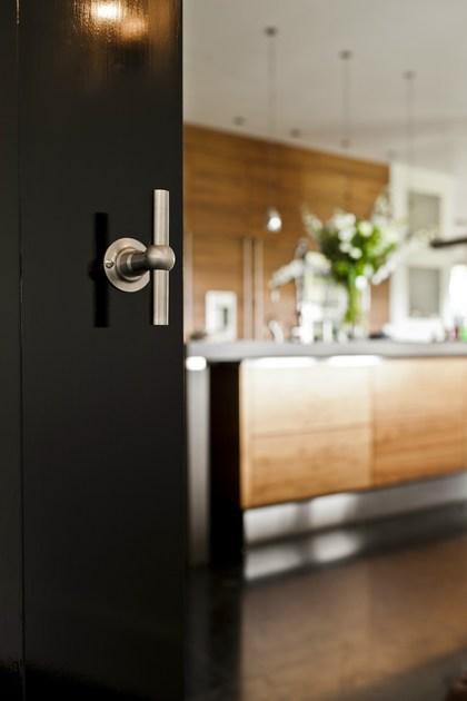 Formani Ручка из нержавеющей стали на розетке Ferrovia Fvt85/40 - Вид №4