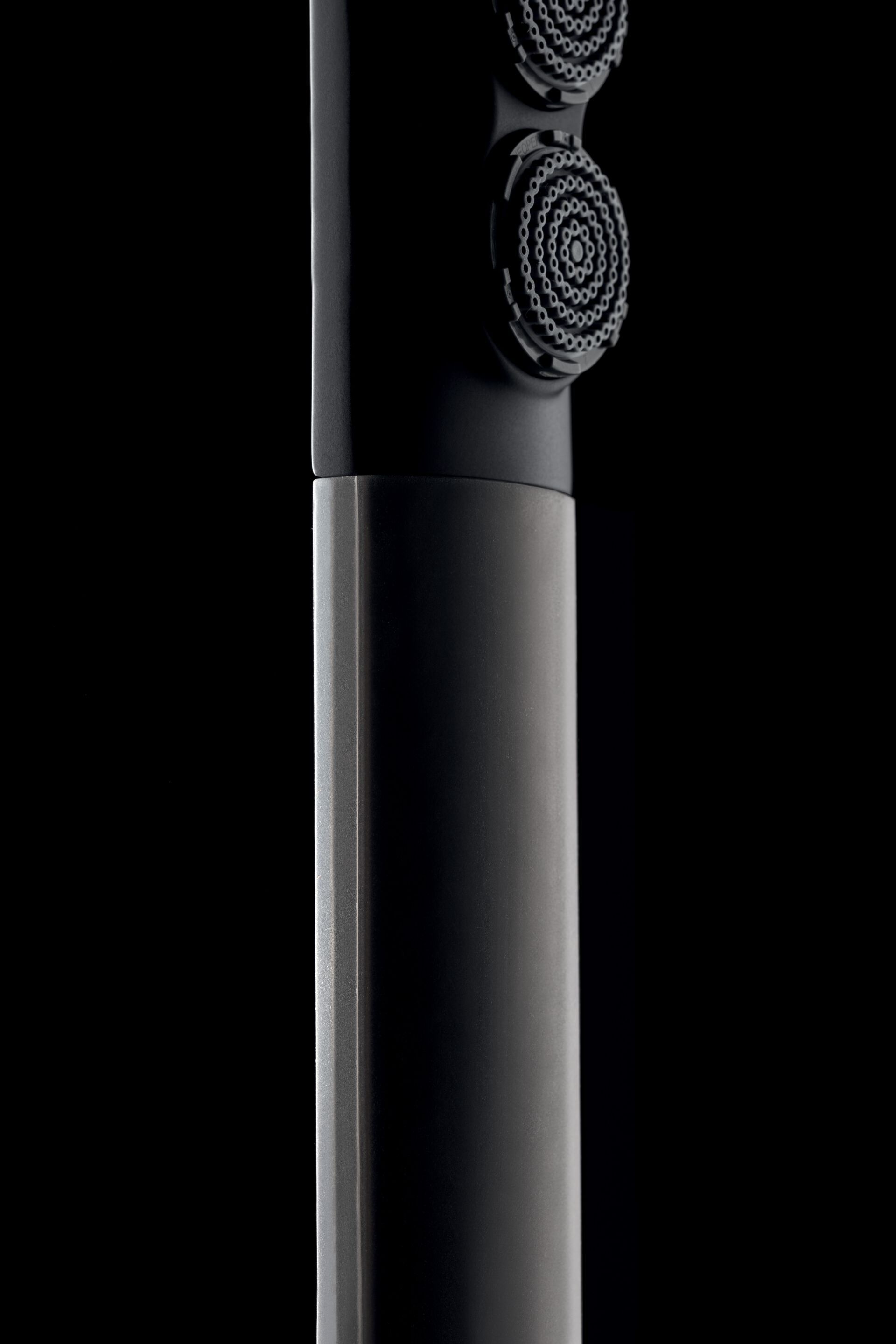 Настенный смеситель для ванны с ручным душем Zazzeri Surf ARCH-00113413 - Вид №3