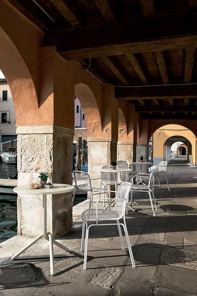 COLOS Штабелируемый стул из металлической сетки с подлокотниками Villa sun-id-1344973 - Вид №6