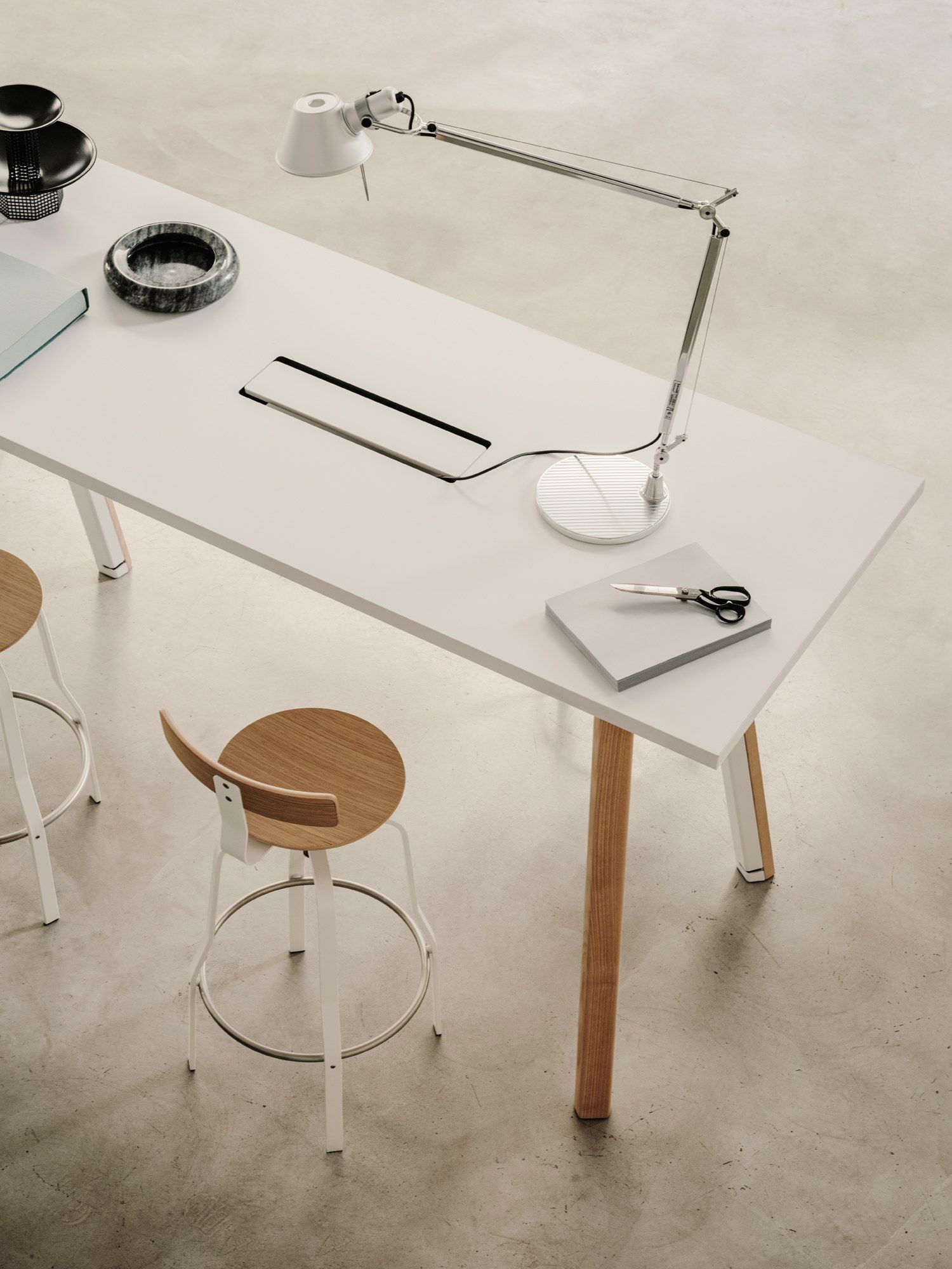 Высокий стул из стали и дерева со спинкой Lapalma круглый ARCH-00098421 - Вид №4