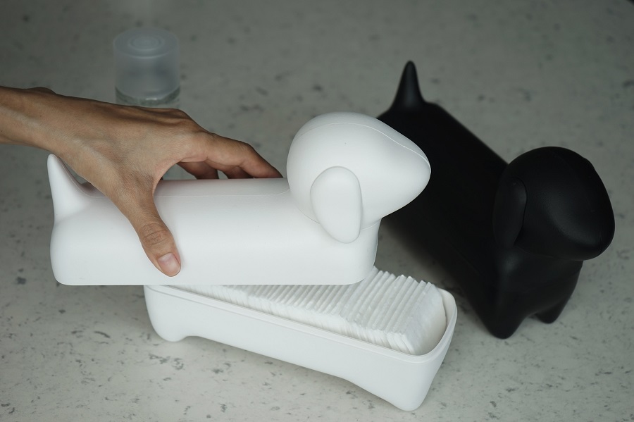 QL10291-BK Коробка для мелочей dacholder, черная Qualy  - Вид №6