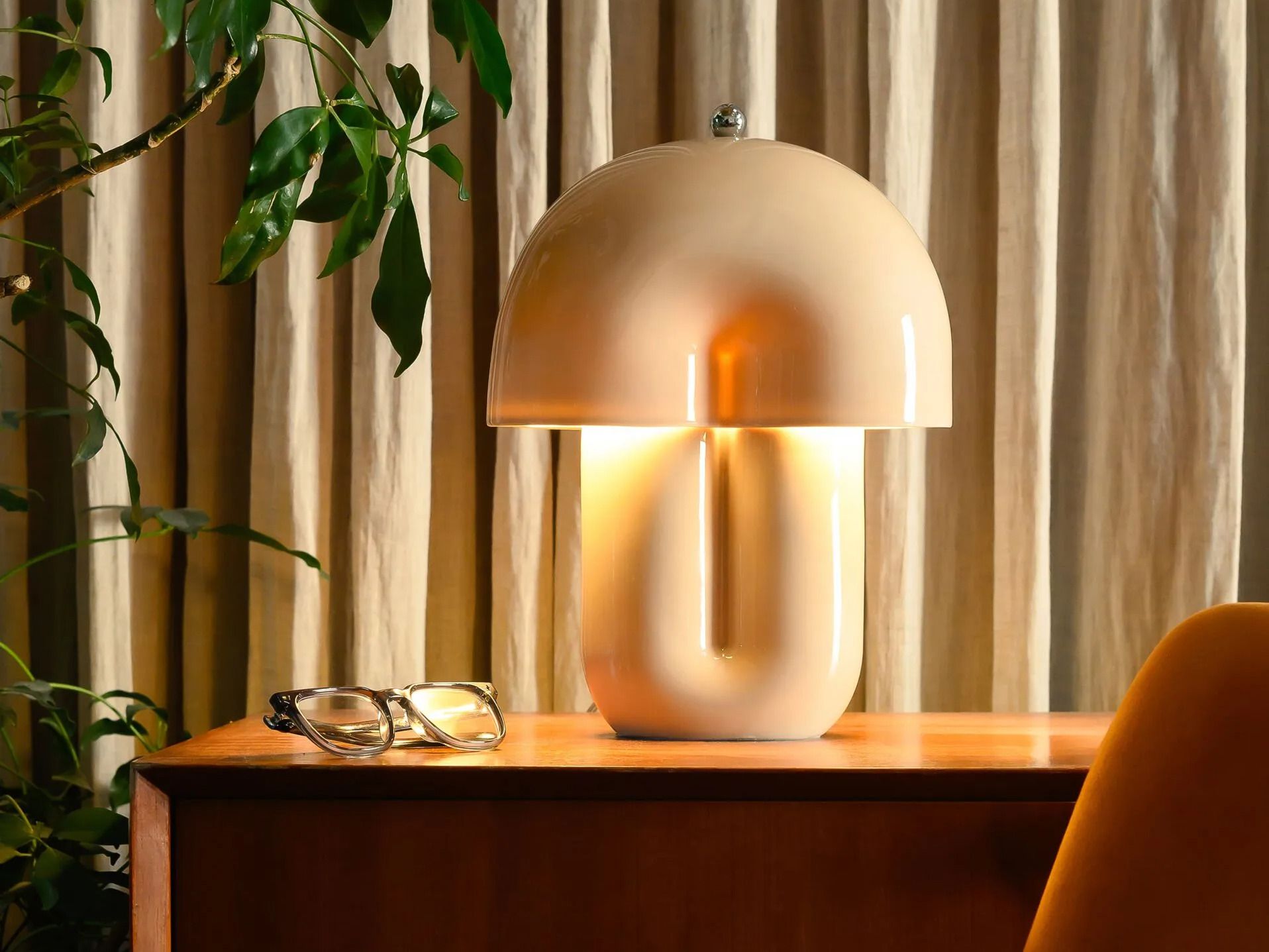 Металлическая светодиодная настольная лампа Maytoni HOPE ARCH-00074484 - Вид №3