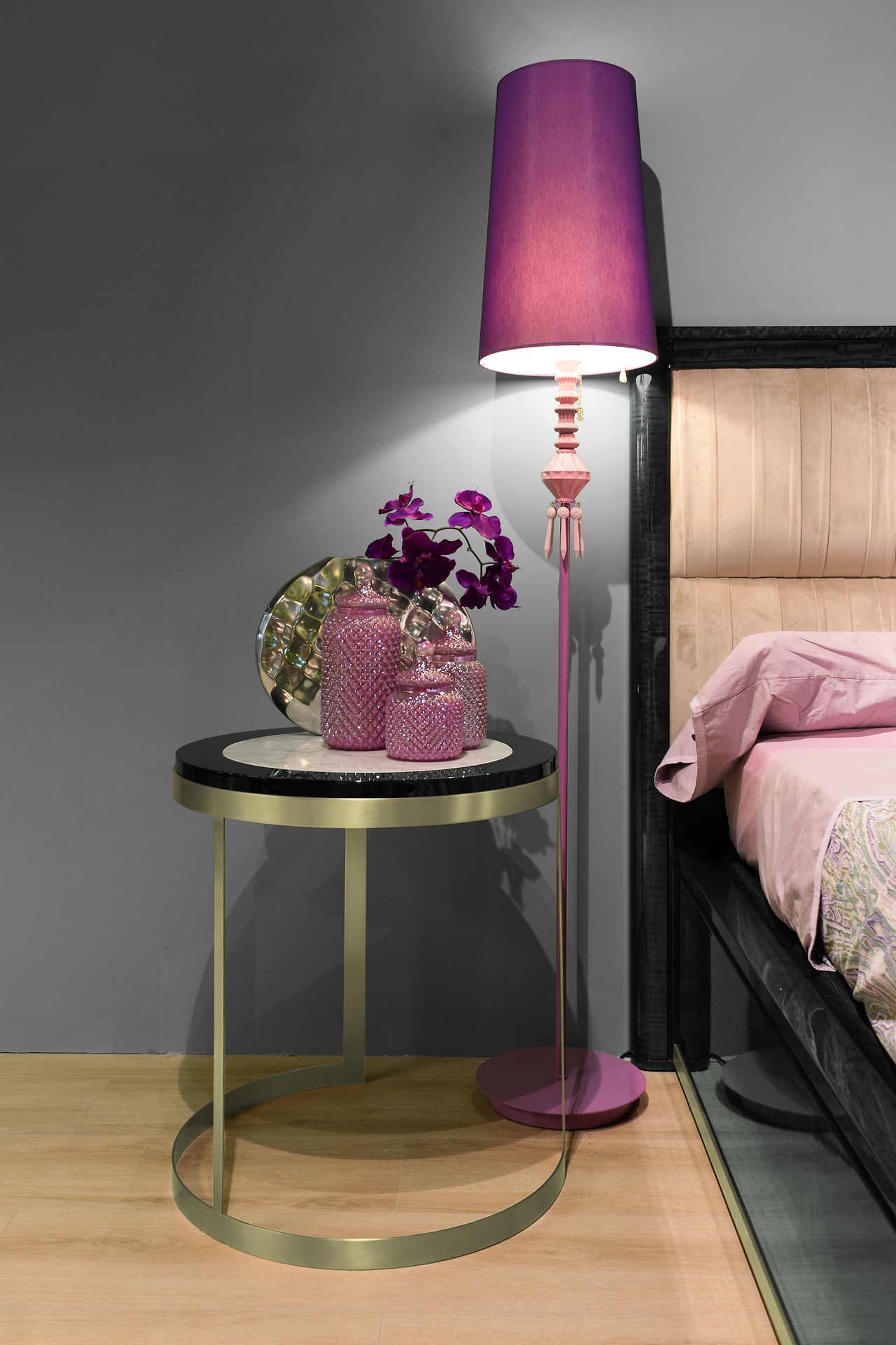 Высокий круглый мраморный журнальный столик Hurtado Evolution ARCH-00115008