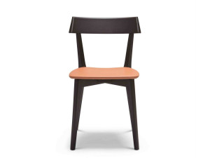 Стул из бука